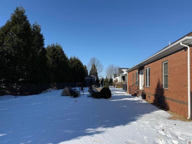 2255 Hal Drive, Murray, KY 42071