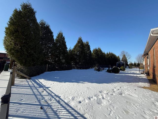 2255 Hal Drive, Murray, KY 42071