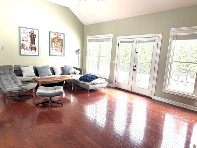 2255 Hal Drive, Murray, KY 42071