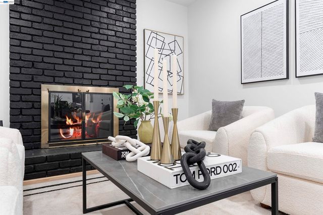 3033 Peppermint Dr, San Jose, CA 95148