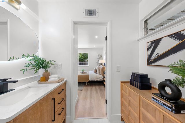 3033 Peppermint Dr, San Jose, CA 95148