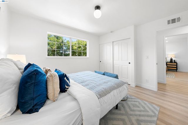 3033 Peppermint Dr, San Jose, CA 95148