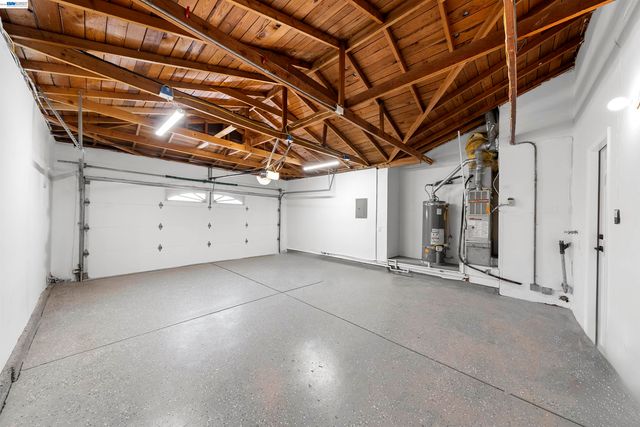3033 Peppermint Dr, San Jose, CA 95148