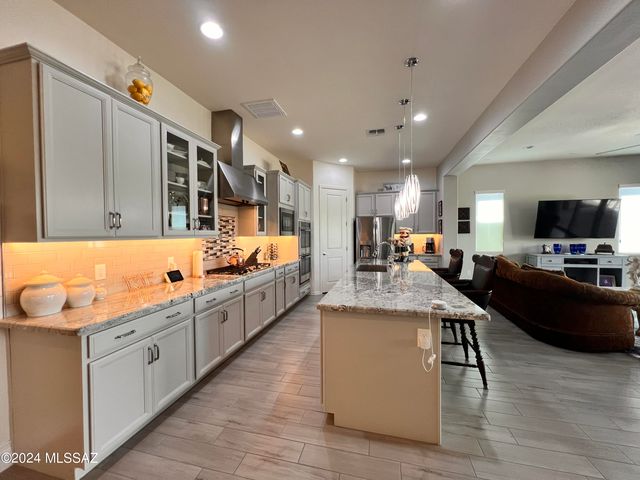 13289 N Rainbow Cactus Court, Oro Valley, AZ 85755