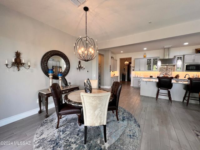 13289 N Rainbow Cactus Court, Oro Valley, AZ 85755