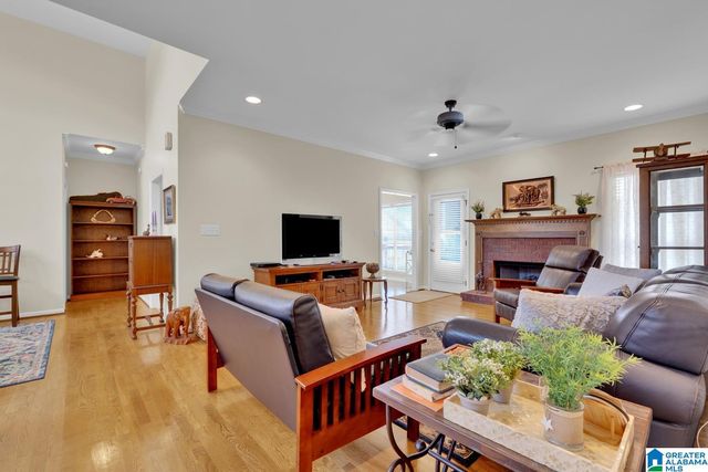 1515 CLOVER AVENUE, Gardendale, AL 35071