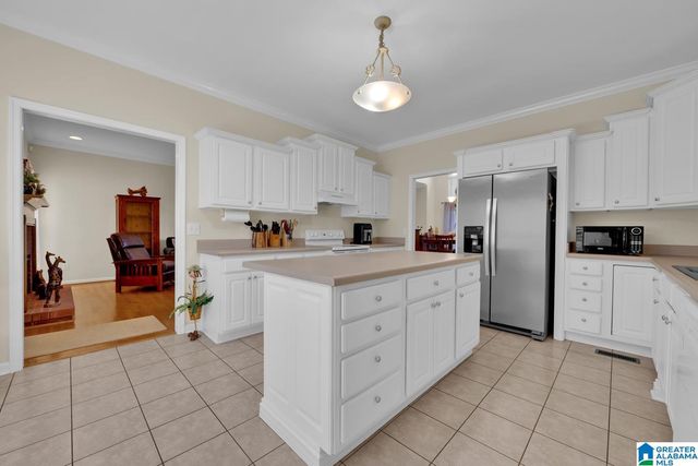 1515 CLOVER AVENUE, Gardendale, AL 35071