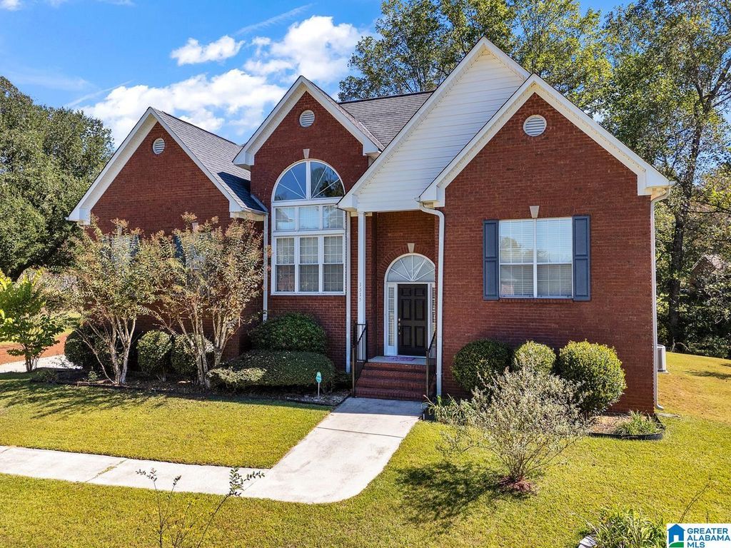 1515 CLOVER AVENUE, Gardendale, AL 35071