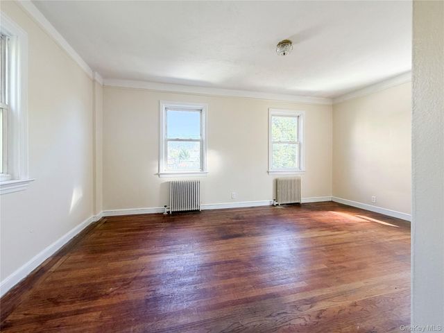 1941 Yates Avenue, Bronx, NY 10461