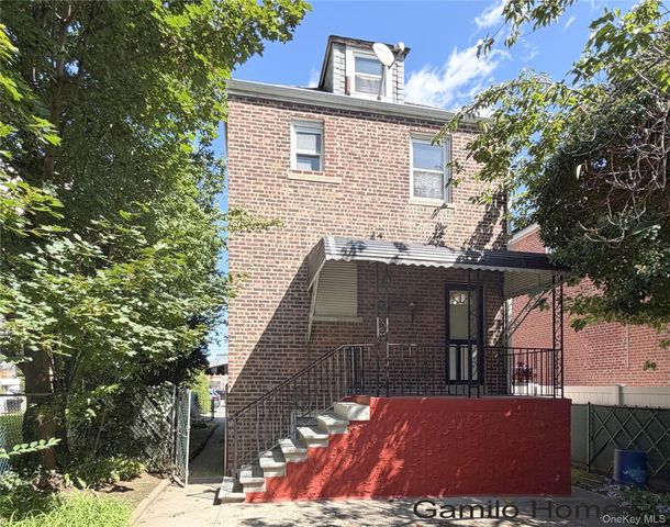 1941 Yates Avenue, Bronx, NY 10461