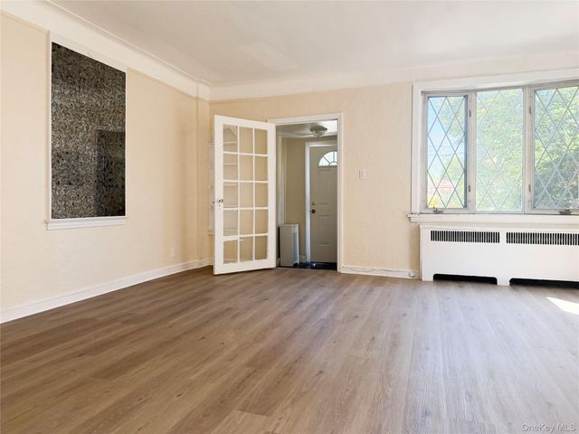 1941 Yates Avenue, Bronx, NY 10461