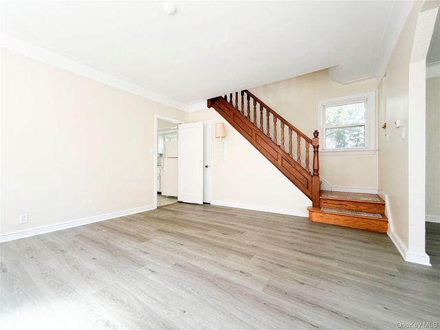 1941 Yates Avenue, Bronx, NY 10461