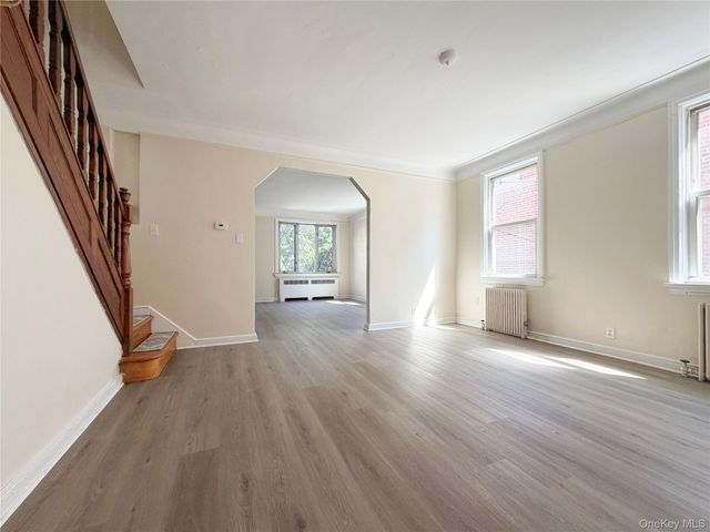 1941 Yates Avenue, Bronx, NY 10461