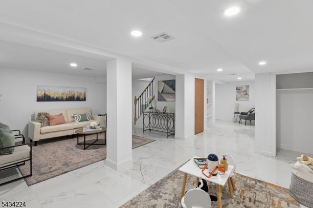 1314 Sunnyside Pl, Plainfield City, NJ 07060