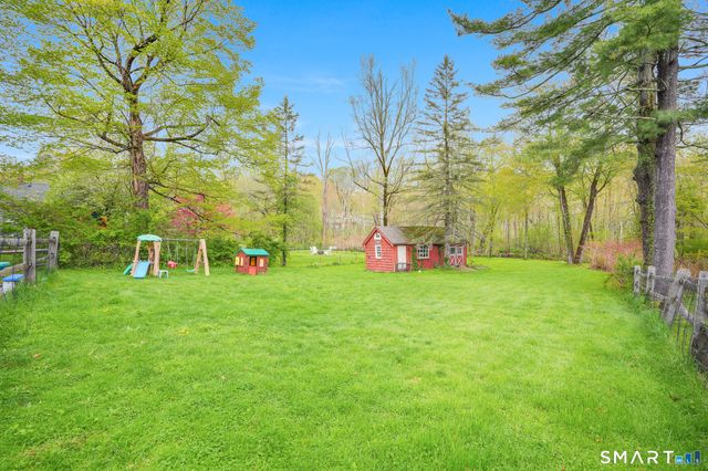 130 Ramapoo Road, Ridgefield, CT 06877