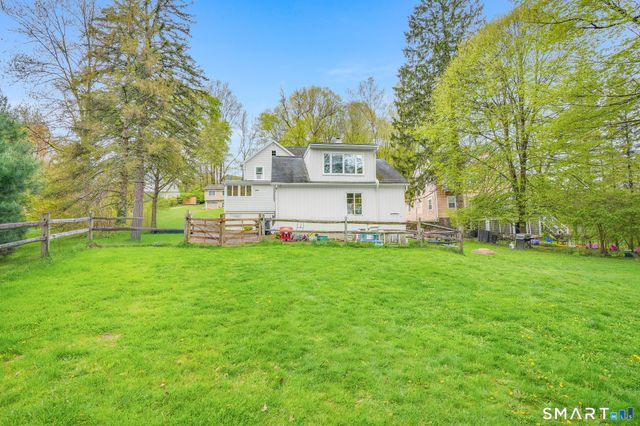 130 Ramapoo Road, Ridgefield, CT 06877