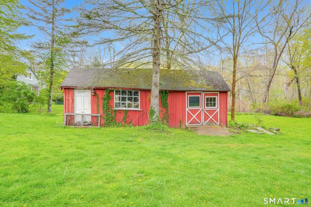 130 Ramapoo Road, Ridgefield, CT 06877