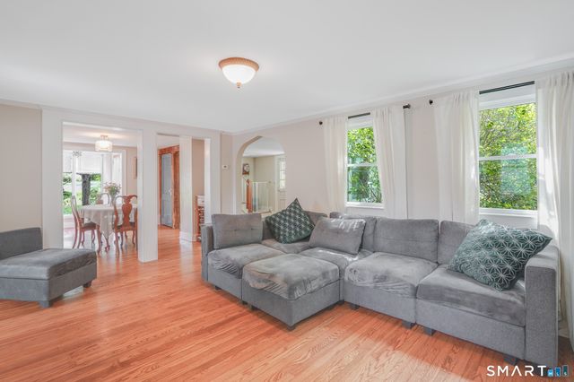 130 Ramapoo Road, Ridgefield, CT 06877