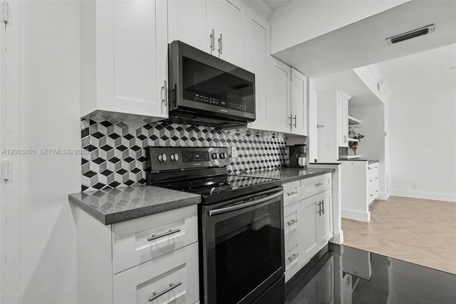 4400 Hillcrest Dr 1005A, Hollywood, FL 33021