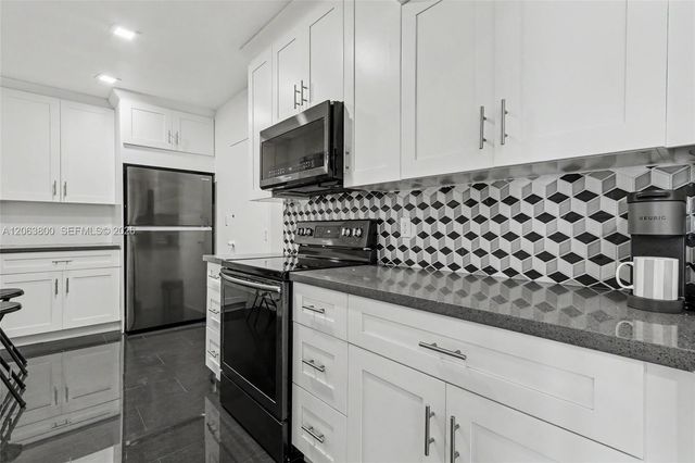 4400 Hillcrest Dr 1005A, Hollywood, FL 33021