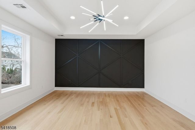 110 Platt Ave, Saddle Brook Twp., NJ 07663