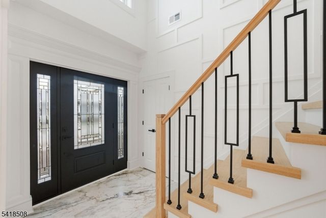 110 Platt Ave, Saddle Brook Twp., NJ 07663