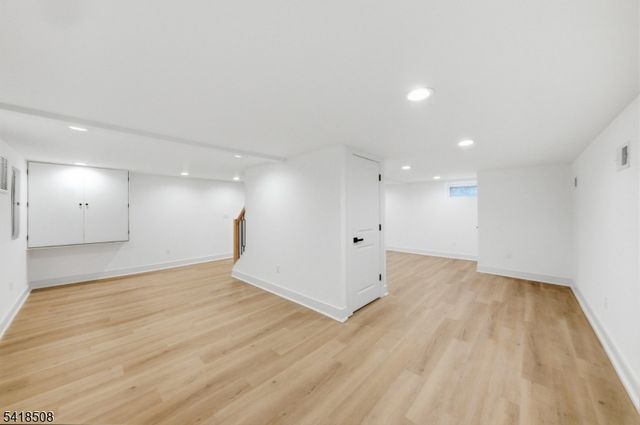 110 Platt Ave, Saddle Brook Twp., NJ 07663