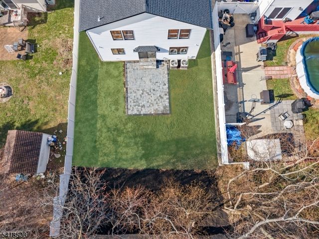 110 Platt Ave, Saddle Brook Twp., NJ 07663