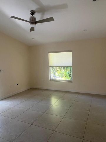 530 NE 3rd Avenue, Delray Beach, FL 33444