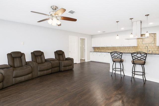 2709 Wisdom Drive, Deer Park, TX 77536