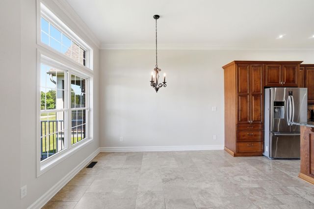 1022 Belmont Park, Union, KY 41091
