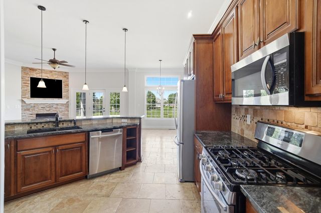 1022 Belmont Park, Union, KY 41091