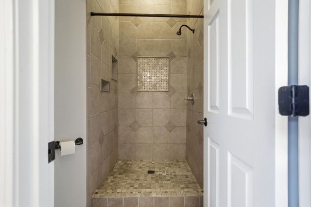 1022 Belmont Park, Union, KY 41091