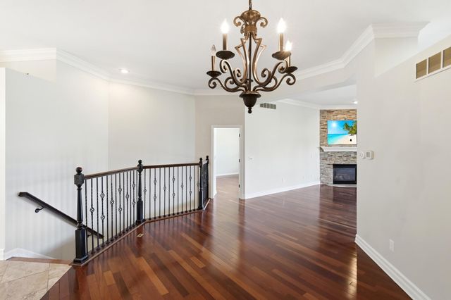 1022 Belmont Park, Union, KY 41091