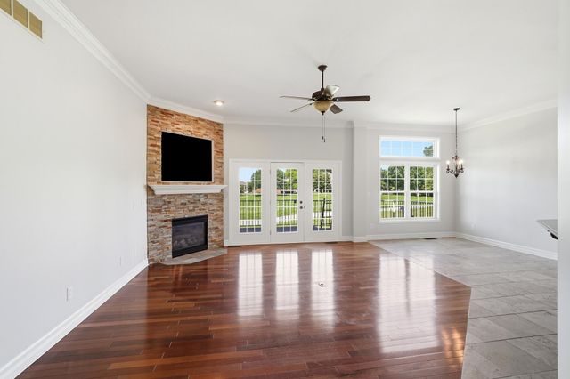 1022 Belmont Park, Union, KY 41091
