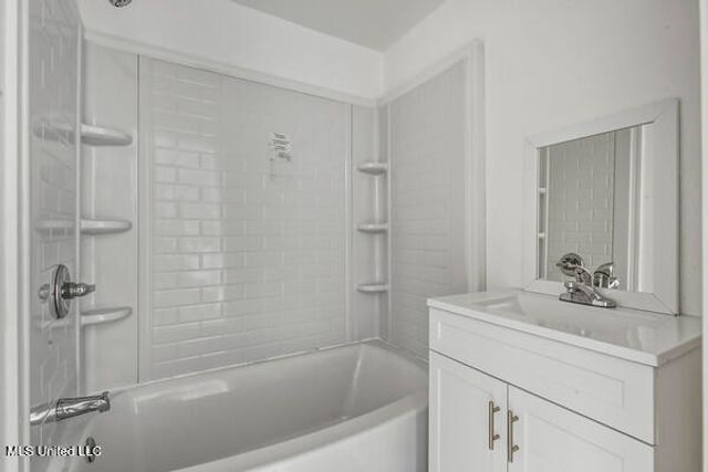 902 Dicks Street, Waveland, MS 39576