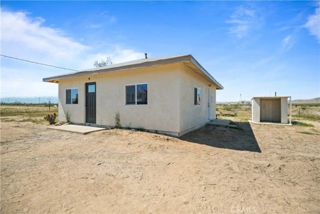 10350 Colusa Rd, Adelanto, CA 92301