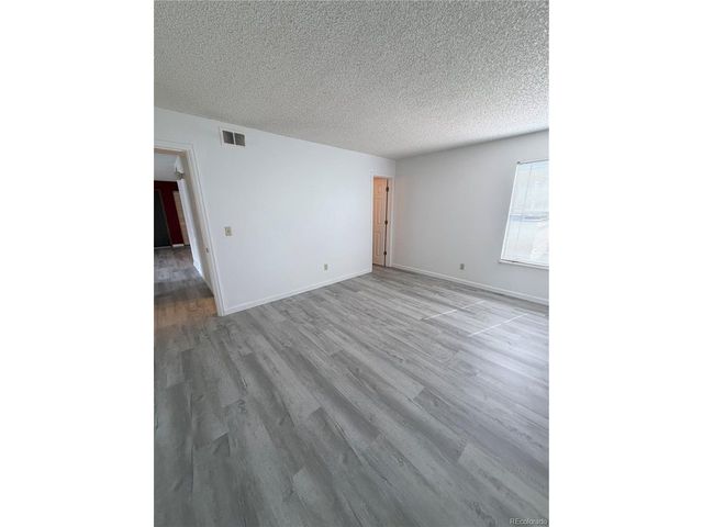 429 Wright St 212, Lakewood, CO 80228