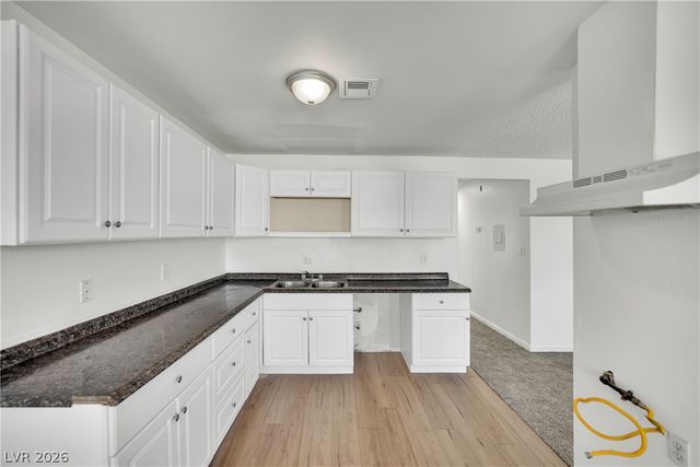 2341 Exeter Drive, Las Vegas, NV 89156