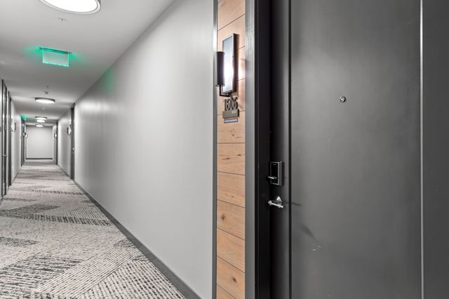 1212 Demonbreun St Apt 1606, Nashville, TN 37203