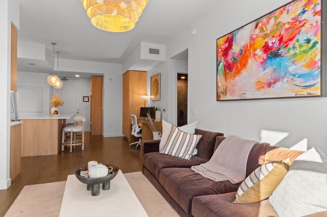 1212 Demonbreun St Apt 1606, Nashville, TN 37203