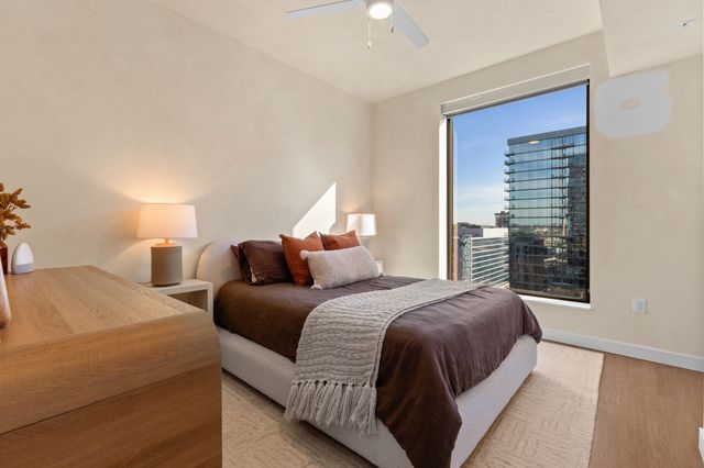 1212 Demonbreun St Apt 1606, Nashville, TN 37203