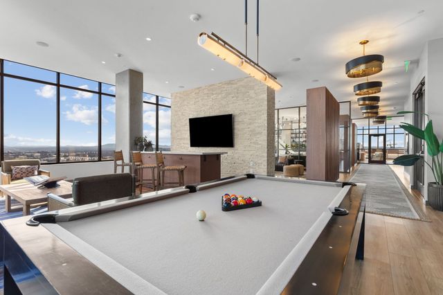 1212 Demonbreun St Apt 1606, Nashville, TN 37203