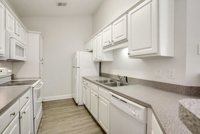 1113 Peace Pipe Pl Unit 204, Myrtle Beach, SC 29579