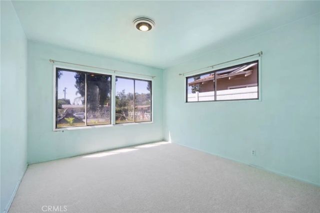 15739 Chatsworth, Granada Hills, CA 91344