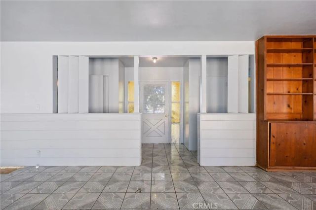 15739 Chatsworth, Granada Hills, CA 91344