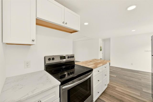 10301 HUDSON AVENUE, Hudson, FL 34669