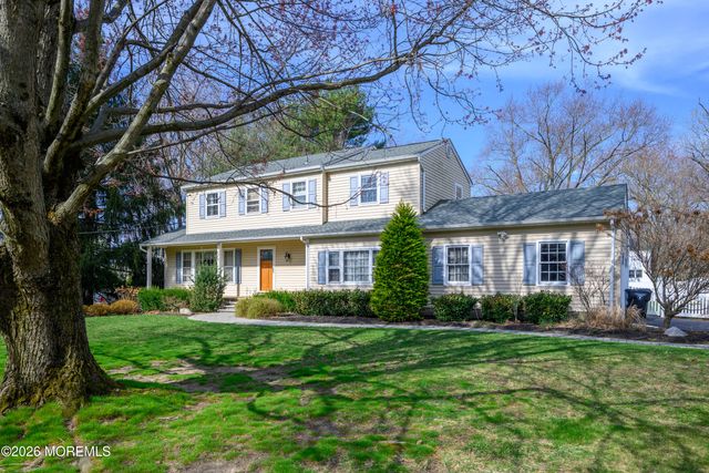 821 Middletown Lincroft Road, Middletown, NJ 07748