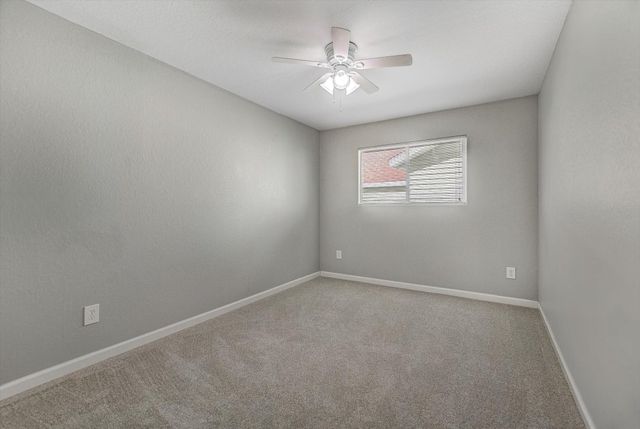 170 Barracuda Street, Bayou Vista, TX 77563