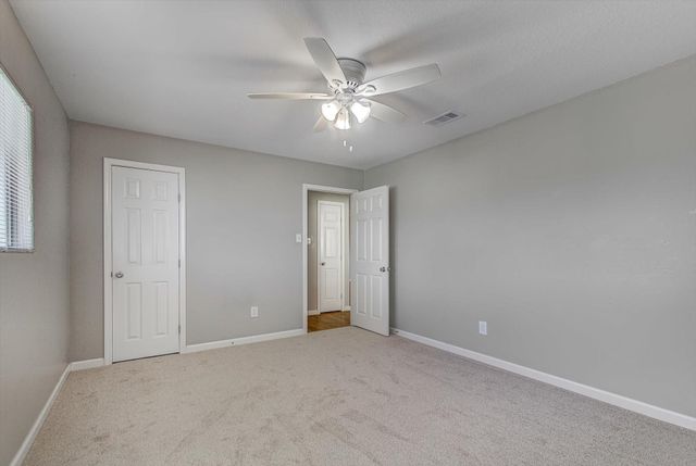 170 Barracuda Street, Bayou Vista, TX 77563